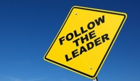 How to Connect with Influencers Online