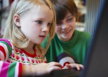 Social Media and Kids: Expert Safety Tips